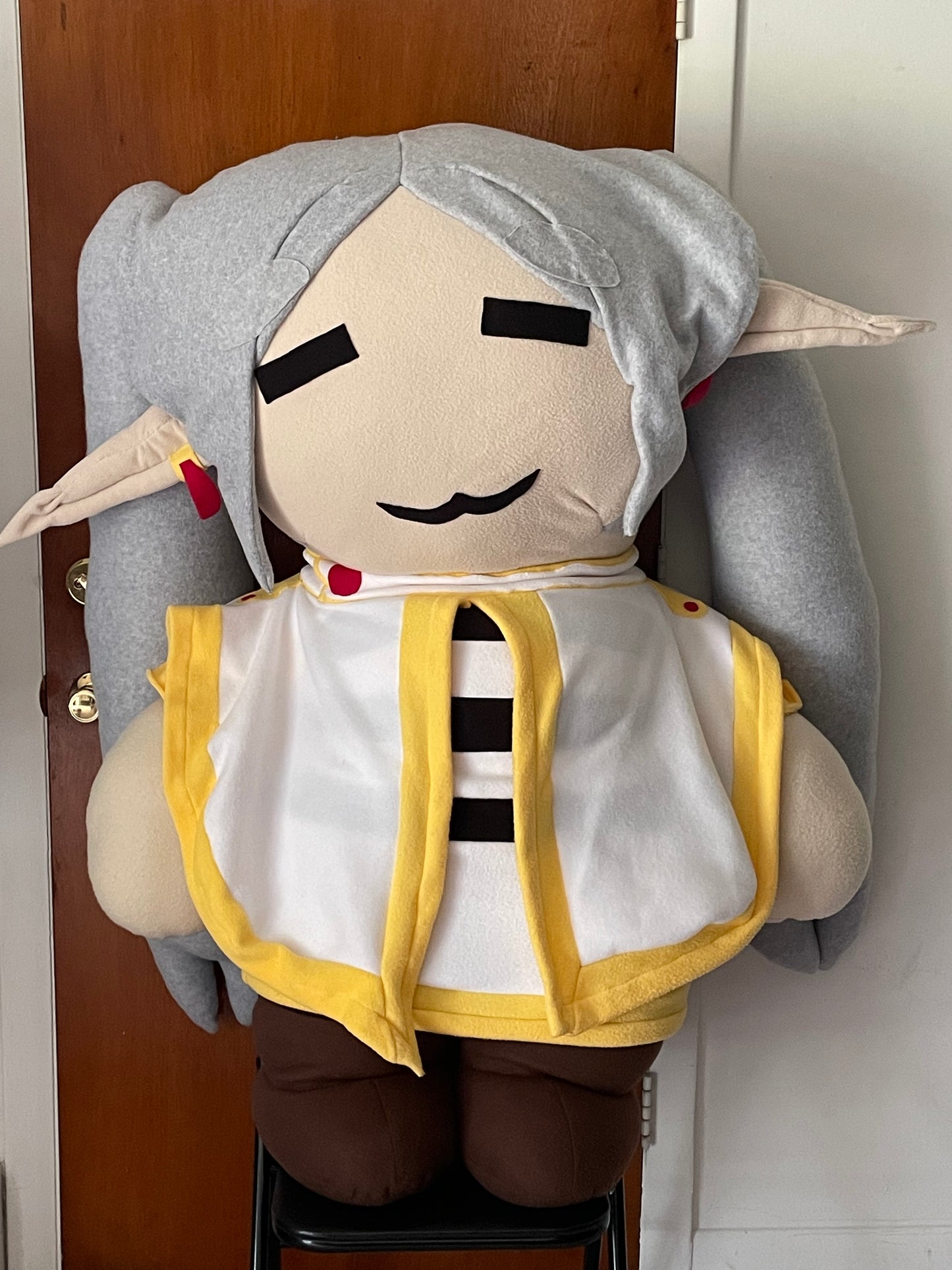 Giant 5’ Frieren Plush