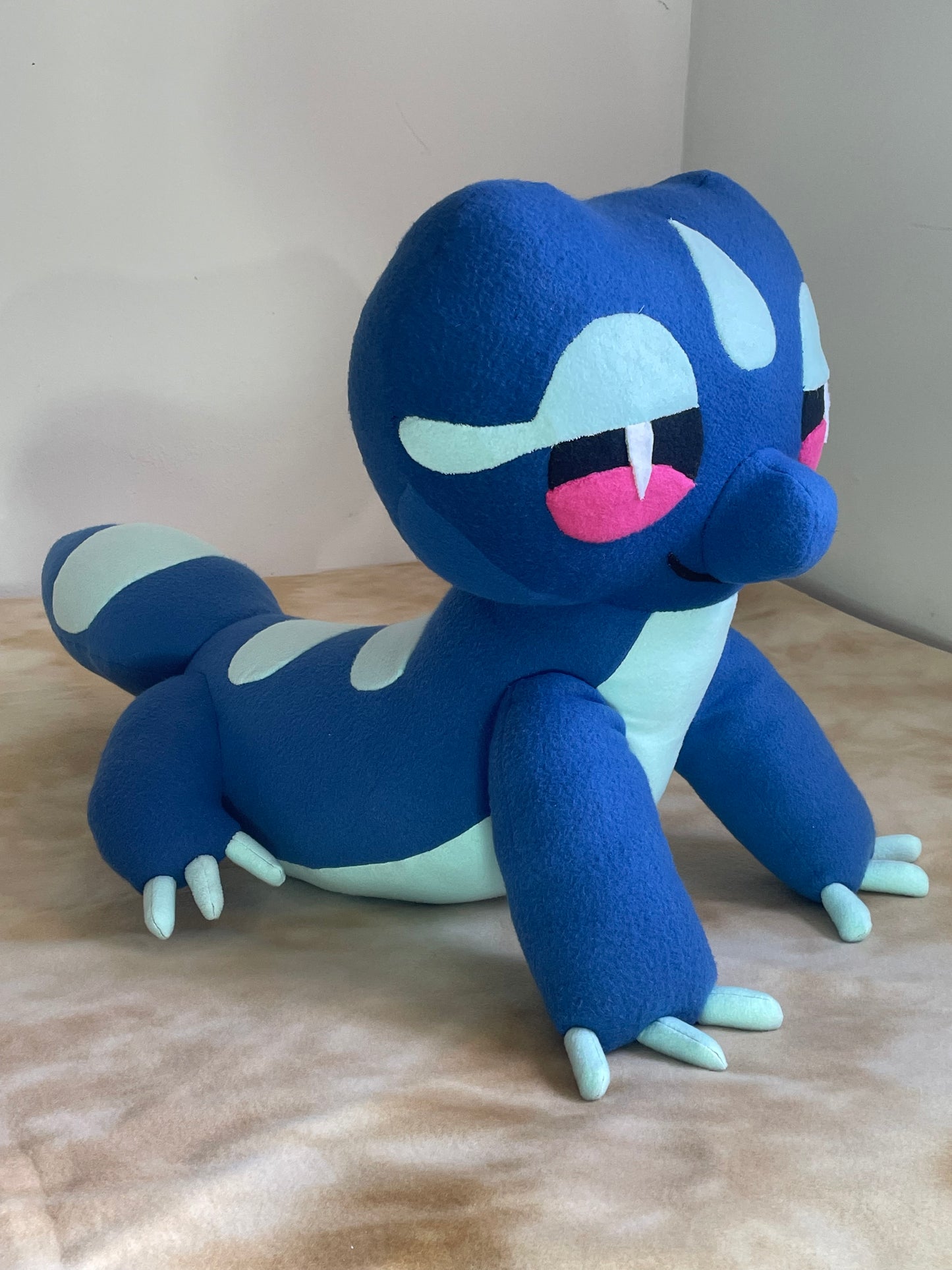 30" Gecqua Plush (Free Shipping)
