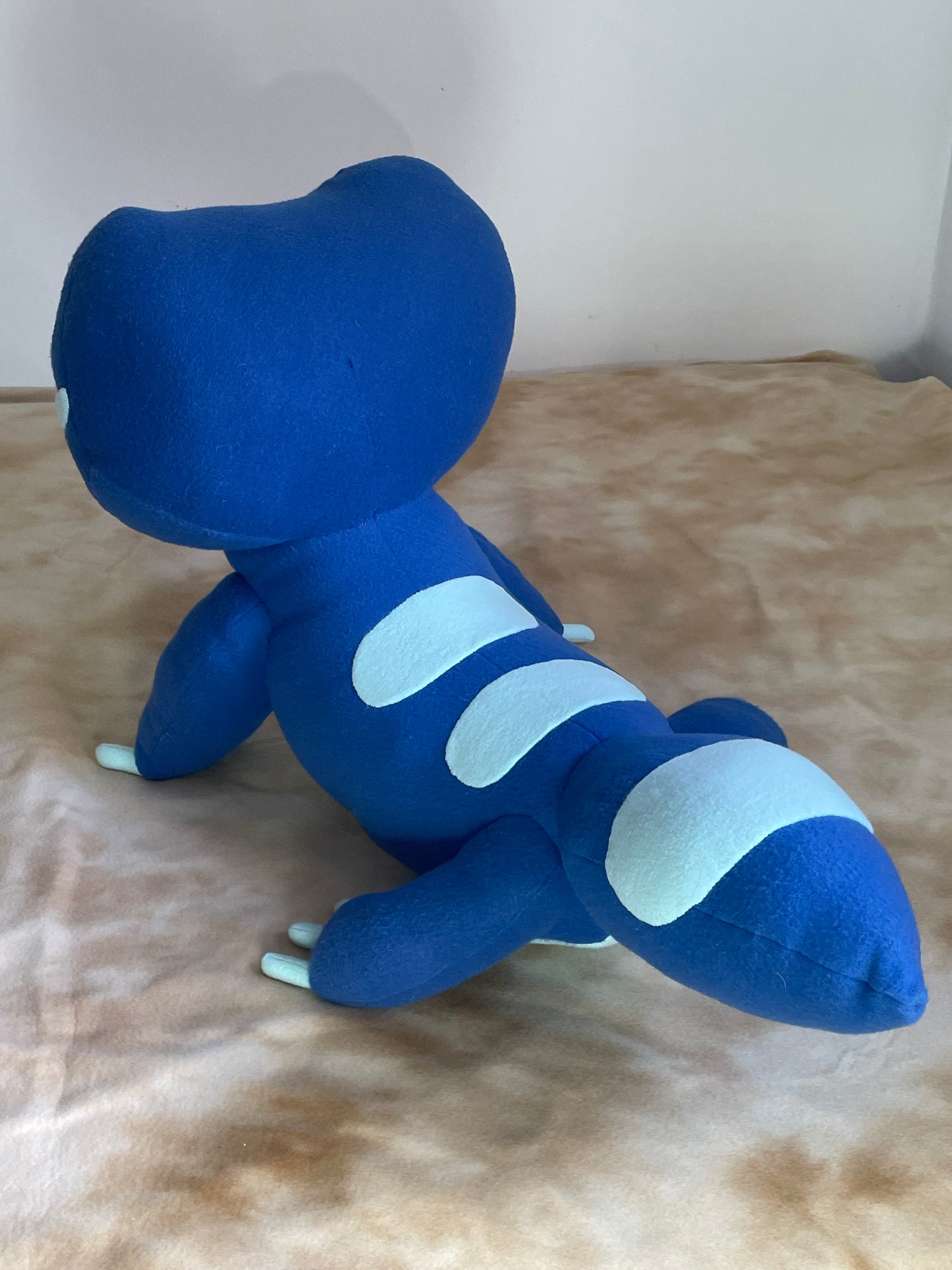 30" Gecqua Plush (Free Shipping)