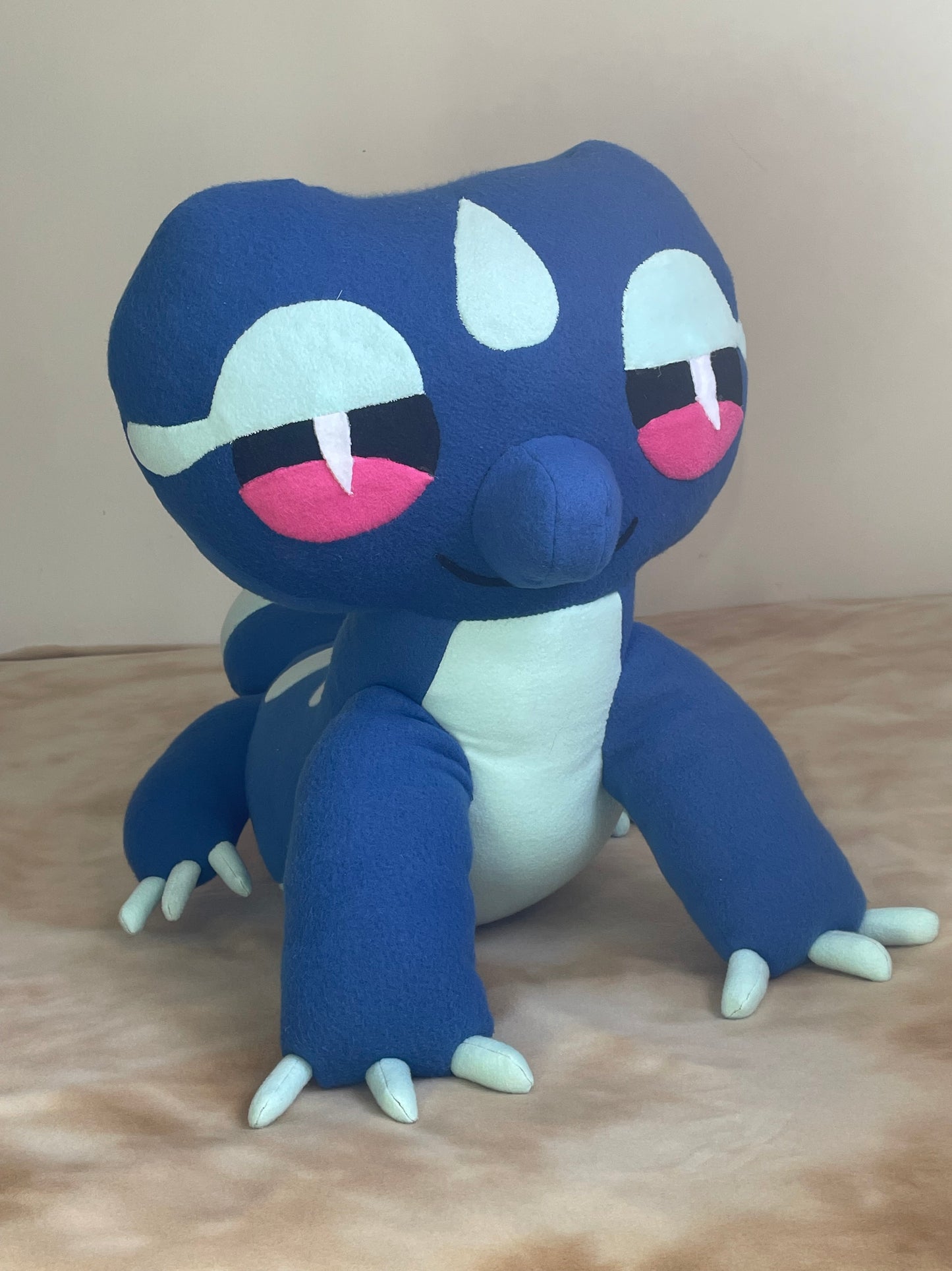 30" Gecqua Plush (Free Shipping)
